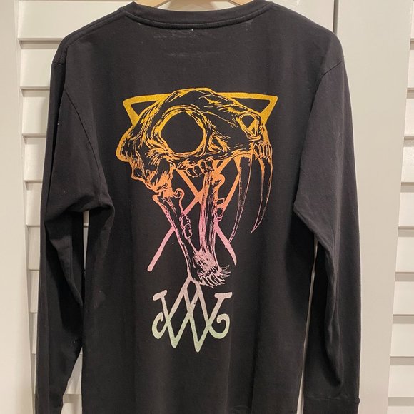 Welcome Black Long Sleeve - Picture 2 of 3